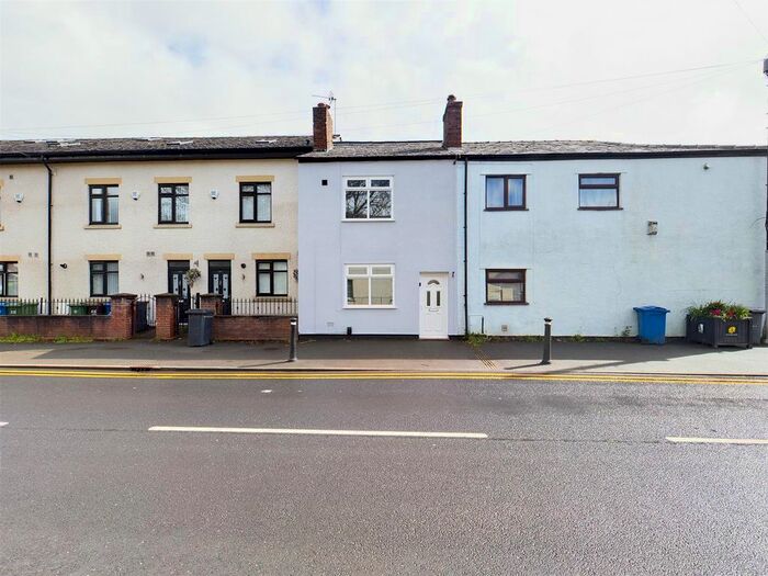 2 Bedroom Terraced House To Rent In Higher Green Lane, Astley, Manchester, M29