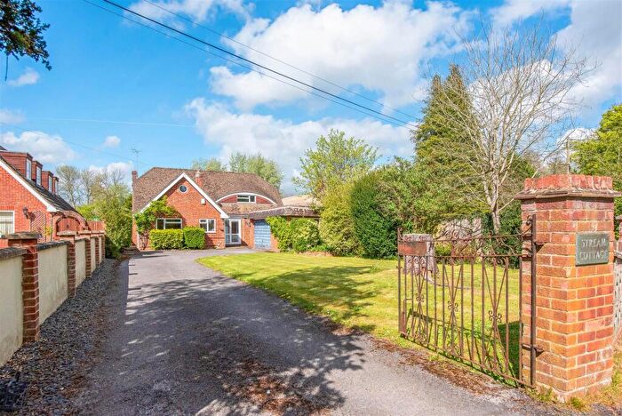 4 Bedroom Detached House For Sale In Foundry Road, Anna Valley, Andover, SP11