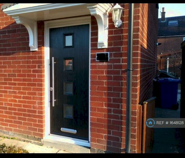 3 Bedroom Semi-Detached House To Rent In Greenside, Chorley, PR7