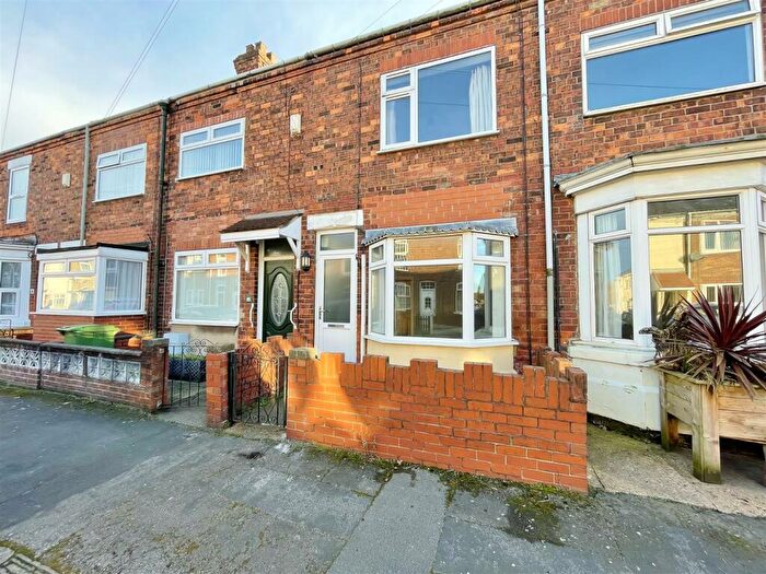 2 Bedroom Terraced House For Sale In Portland Street, Rawcliffe Bridge, DN14