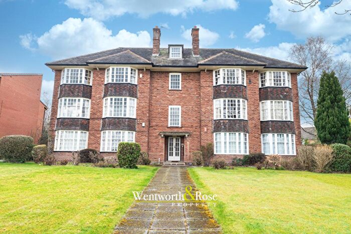 3 Bedroom Apartment For Sale In Bristol Road, Selly Oak, Birmingham, B29