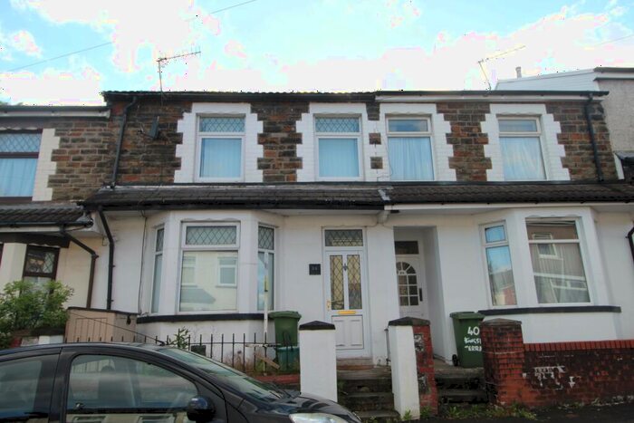 3 Bedroom House To Rent In Kingsland Terrace, , Treforest, CF37