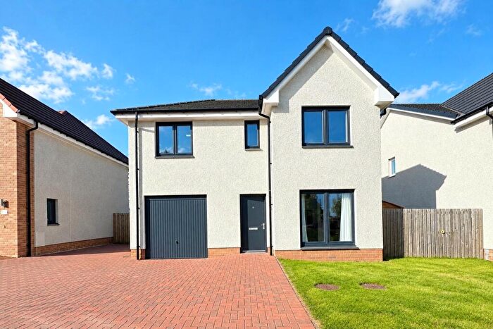 4 Bedroom Detached House For Sale In Daks Place, Larkhall, ML9