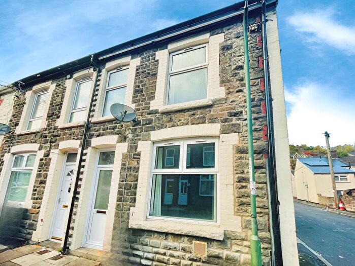2 Bedroom Property To Rent In Caefelin Street, Llanhilleth, Abertillery, NP13