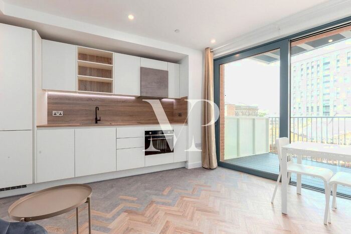 Studio To Rent In Skyline Apartments, Makers Yard, E3