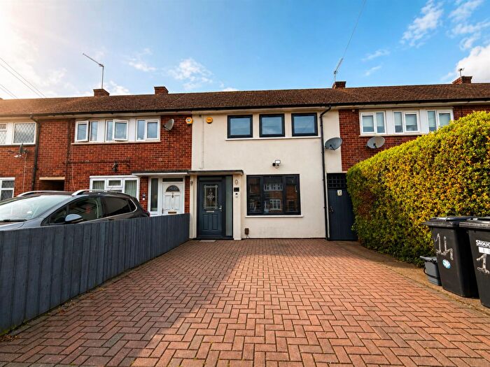 3 Bedroom Property To Rent In Spencer Road, Slough, SL3