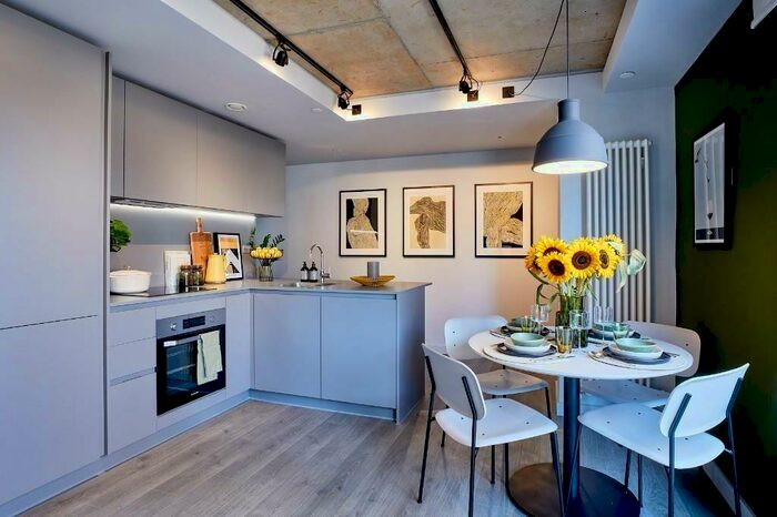 2 Bedroom Flat To Rent In Mustard Wharf, Leeds City Centre, LS1