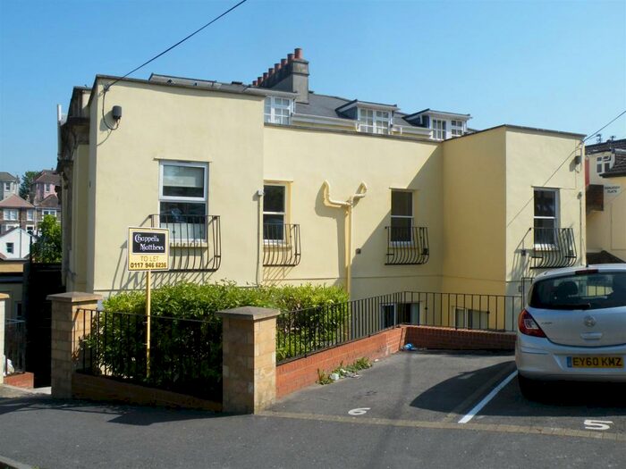 2 Bedroom Flat To Rent In Gloucester Mansions, Bishopston, Bristol, BS7