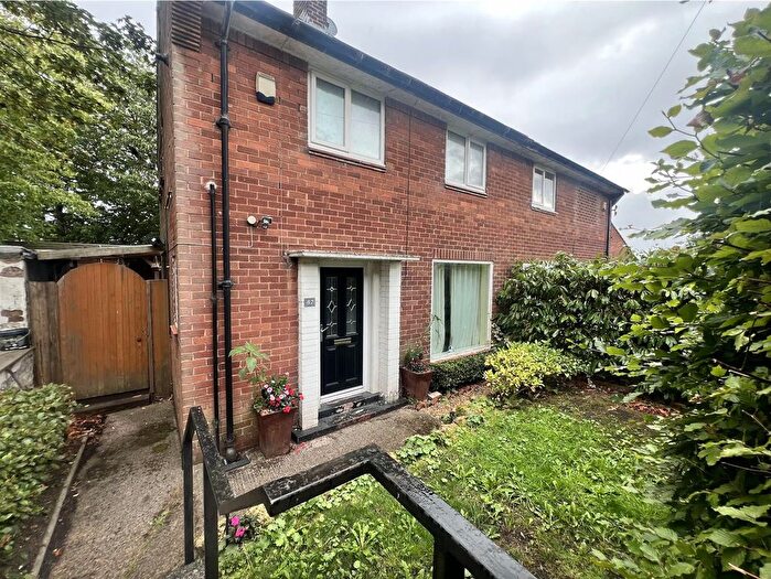 2 Bedroom Semi-Detached House For Sale In Tinshill Mount, Leeds, LS16