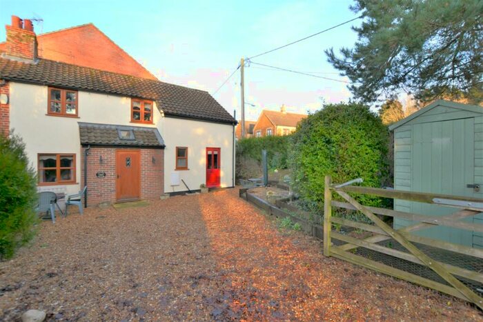 2 Bedroom Semi-Detached House To Rent In Manor Road, Dersingham, King's Lynn, Norfolk, PE31