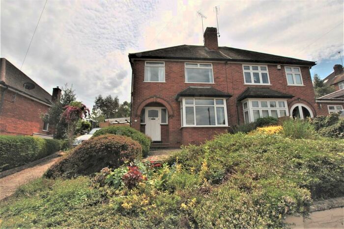 3 Bedroom Semi-Detached House To Rent In Oakley Road, Caversham, Reading, RG4