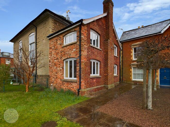 2 Bedroom Semi-Detached House To Rent In Forbury Chase, Bromyard, HR7