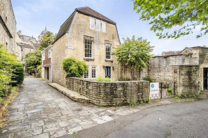 2 Bedroom Detached House For Sale In Bull Pit, Bradford-On-Avon, BA15