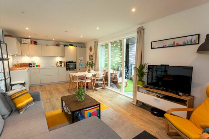 2 Bedroom Apartment To Rent In Bowspirit Apartments, Creekside, London, SE8