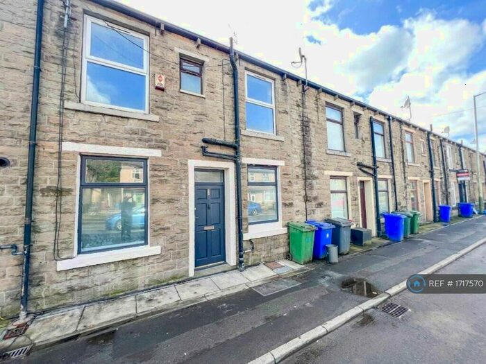 2 Bedroom Terraced House To Rent In Newchurch Road, Bacup, OL13