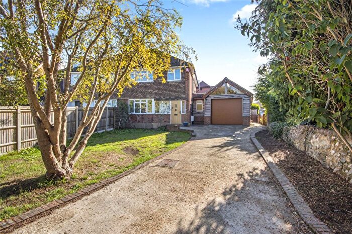 3 Bedroom Semi-Detached House For Sale In St. Ediths Road, Kemsing, Sevenoaks, Kent, TN15