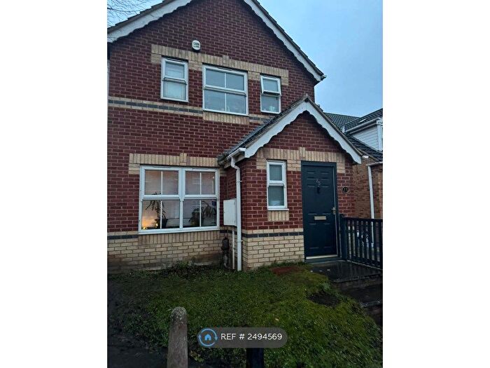 3 Bedroom Detached House To Rent In Horseshoe Court, Doncaster, DN4
