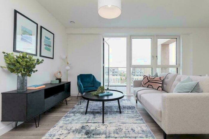 2 Bedroom Flat To Rent In Thunderer Street, London, E13