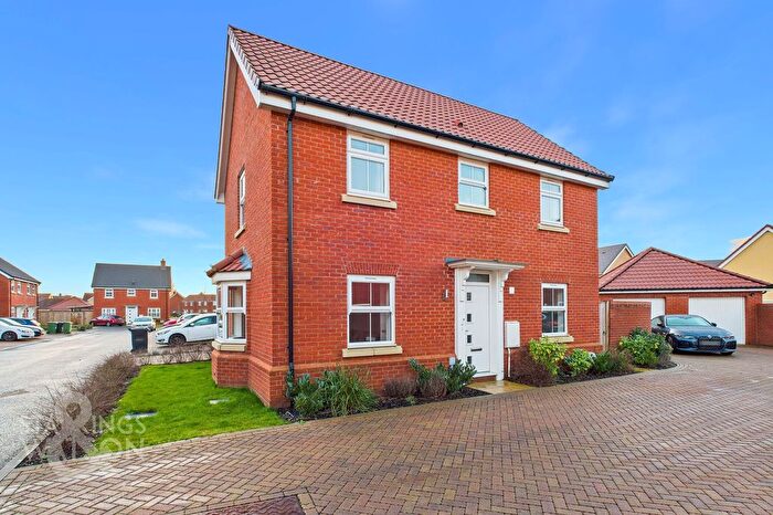 3 Bedroom Detached House For Sale In Mustang Way, Attleborough, NR17