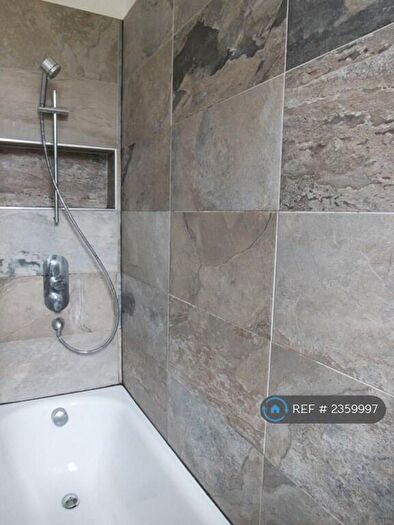 4 Bedroom Flat To Rent In Marchmont, Marchmont, EH9