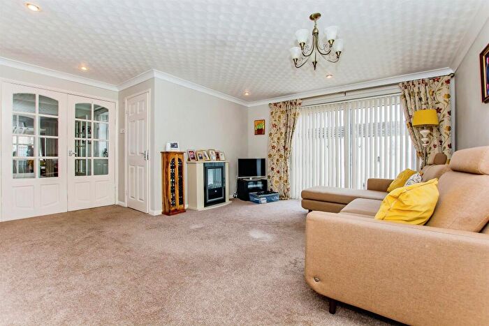 4 Bedroom Detached House For Sale In Priestley Close, Kirton, Boston, PE20