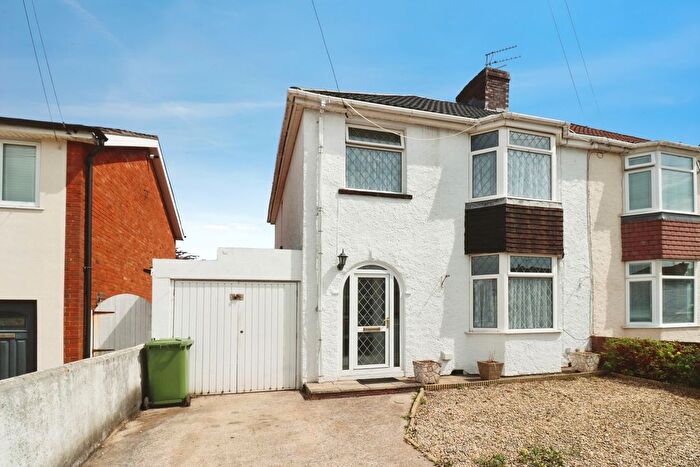 3 Bedroom Semi Detached House For Sale In Park Road, Staple Hill, Bristol, BS16