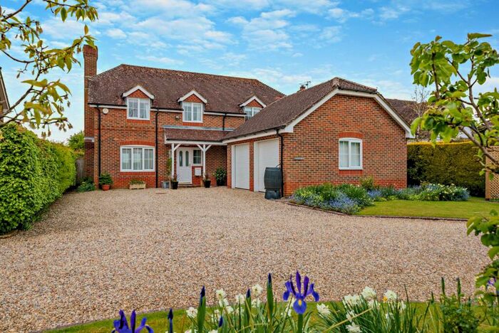 4 Bedroom Detached House For Sale In Down End, Chieveley, Newbury, Berkshire, RG20