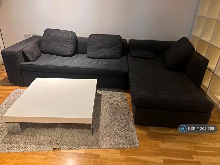 1 Bedroom Flat To Rent In Piccadilly Place, Manchester, M1