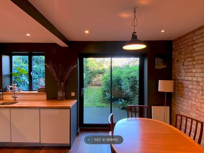 4 Bedroom Terraced House To Rent In Fairdale Gardens, London, SW15