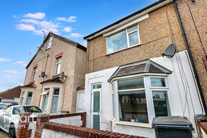 3 Bedroom Semi Detached House For Sale In Cheney Manor Road, Swindon, SN2