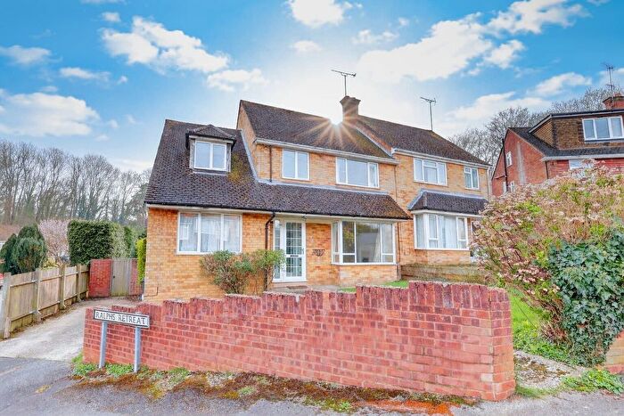 4 Bedroom Semi Detached House To Rent In Marys Mead, Hazlemere, High Wycombe, Buckinghamshire, HP15