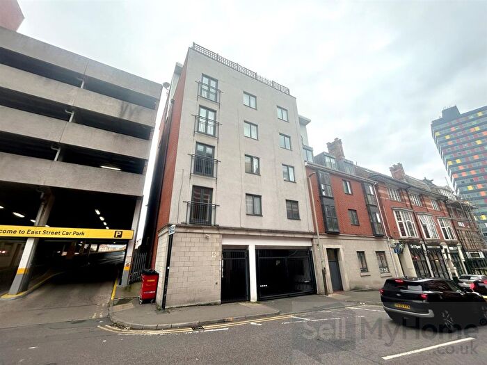 2 Bedroom Flat For Sale In East Street, Leicester, LE1
