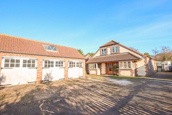 6 Bedroom Chalet For Sale In Ringstead Road, Heacham, PE31