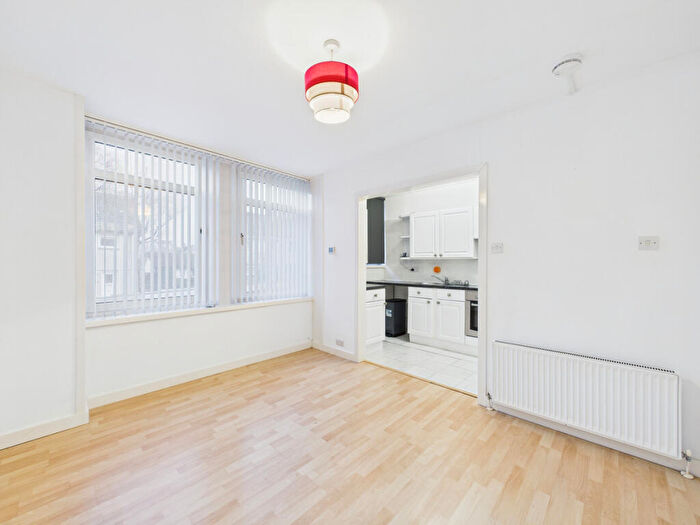 1 Bedroom Flat For Sale In Castle, New Cumnock, KA18