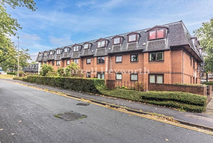 1 Bedroom Flat For Sale In Hanover Court, Ingol, Preston, PR2