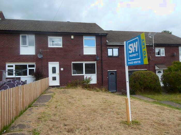 3 Bedroom Terraced House To Rent In Whinney Hill Park, Brighouse, HD6