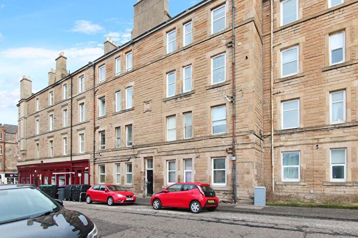 1 Bedroom Flat For Sale In / Stewart Terrace, Gorgie, Edinburgh, EH11