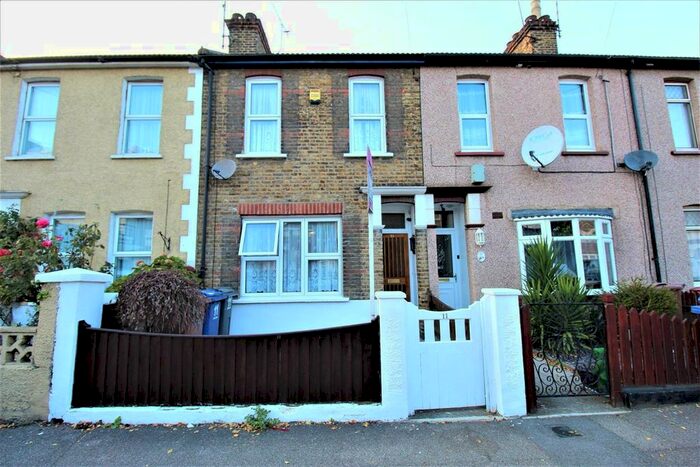 2 Bedroom Terraced House To Rent In Bermuda Road, Tilbury, RM18