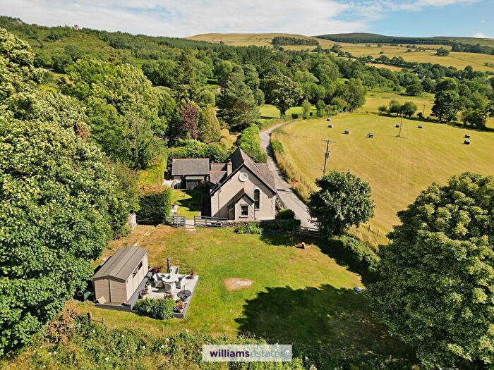 3 Bedroom Detached House For Sale In Cynwyd, Corwen, LL21