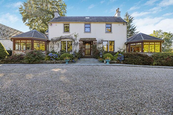 5 Bedroom Detached House For Sale In Riverside Road, Kirkfieldbank, Lanark, ML11