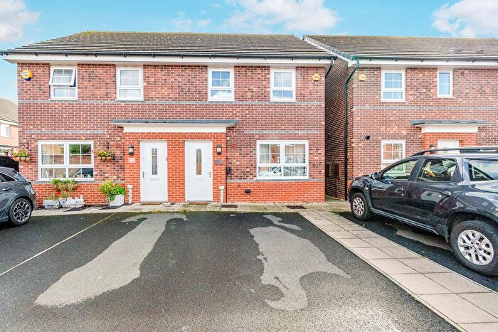 3 Bedroom Semi-Detached House For Sale In Snetterton Gardens, Oxley, Wolverhampton, WV10