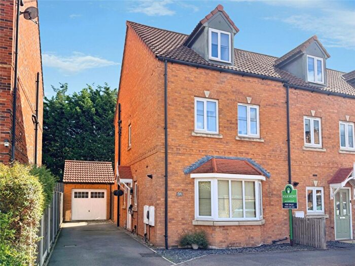 4 Bedroom Semi-Detached House For Sale In Mallard Chase, Hatfield, Doncaster, South Yorkshire, DN7