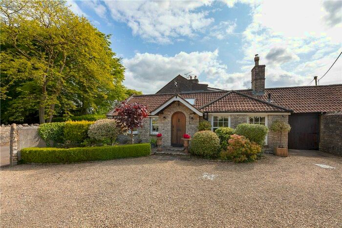 3 Bedroom Cottage For Sale In Burnett, Keynsham, Bristol, BS31