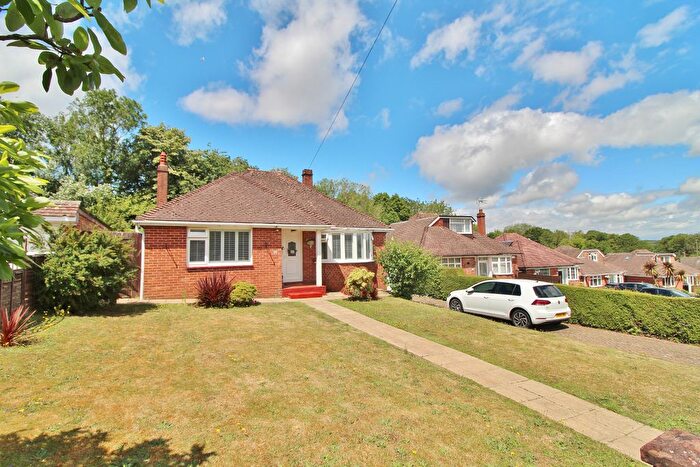 2 Bedroom Detached Bungalow For Sale In Chestnut Avenue, Bedhampton, Havant, PO9