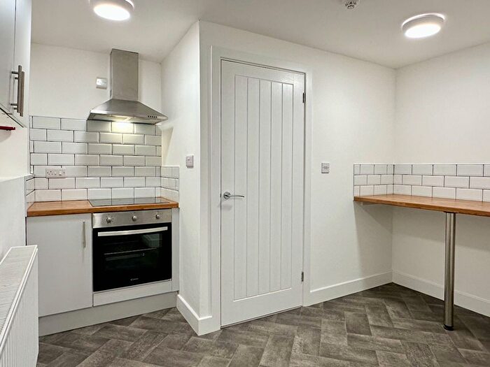 1 Bedroom Flat To Rent In St. Helens Road, Swansea, SA1