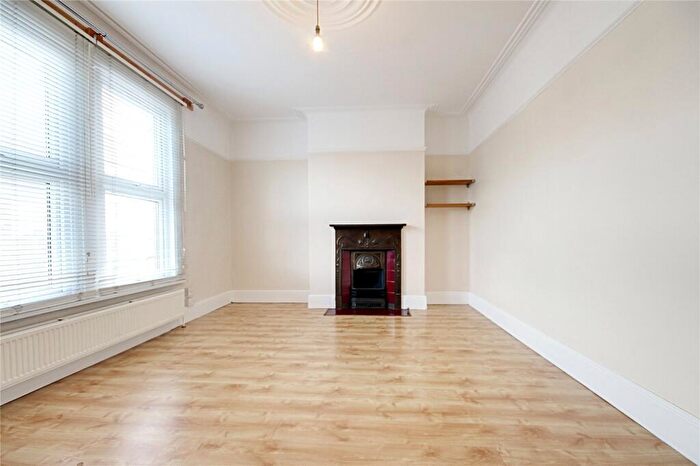 2 Bedroom Flat To Rent In Southbury Road, Enfield, EN3