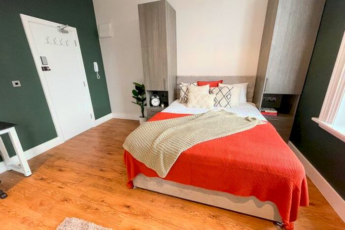 Studio To Rent In Bentley Road, Toxteth, Liverpool, L8