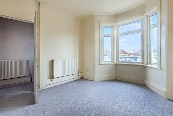 2 Bedroom Terraced House To Rent In Timbercroft Lane London, SE18