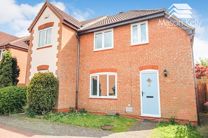 3 Bedroom Semi-Detached House To Rent In Lowland Road, Tattenhoe, Milton Keynes, Buckinghamshire, MK4