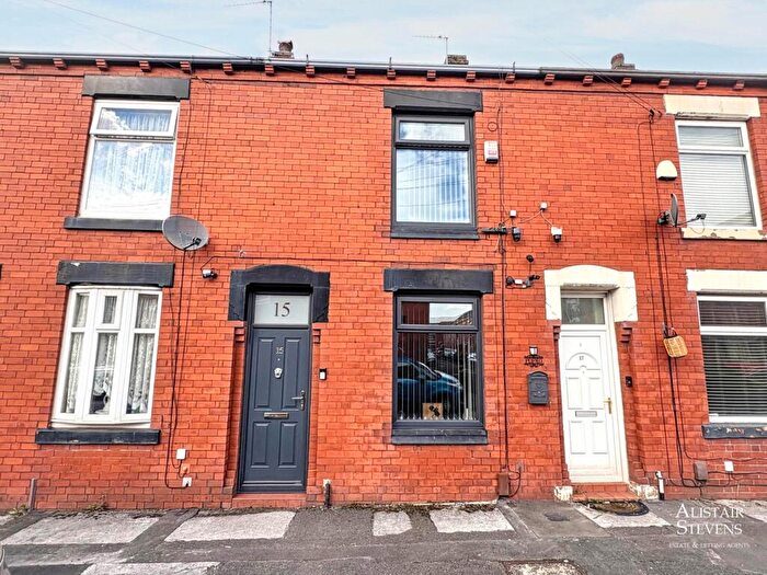 2 Bedroom Terraced House For Sale In Lime Street, Chadderton, OL1
